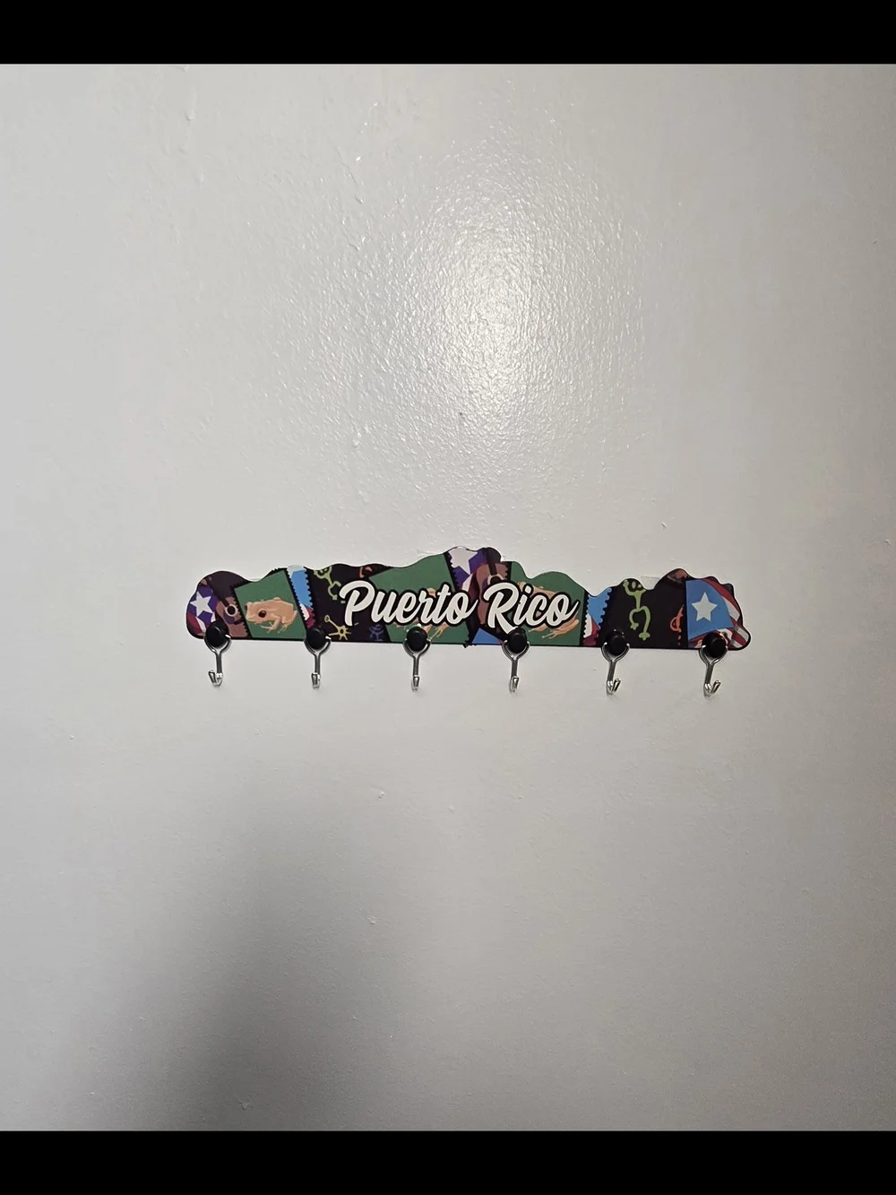 Puerto Rico Colorful Wall Hook Rack - Picture 2 of 11
